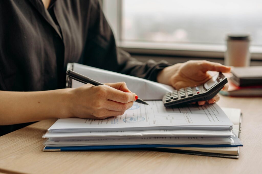 Lady with calculator